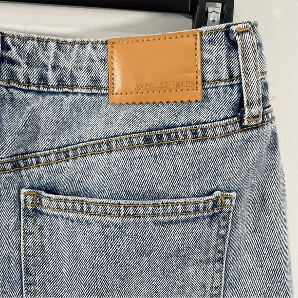 Avec Les Filles Size 26 High Rise Distressed Raw Hem Wide Leg Acid Wash Jeans - Picture 5 of 8